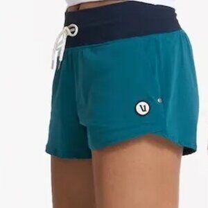 Vuori Seabreeze Short Women's Performance Shorts Dark Green Medium